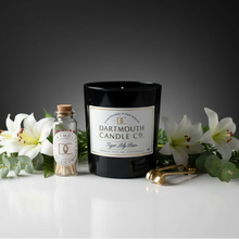 Load image into Gallery viewer, Tiger Lily Rain 30CL Candle